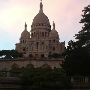 Hotel Riviera Renovated, Parigi